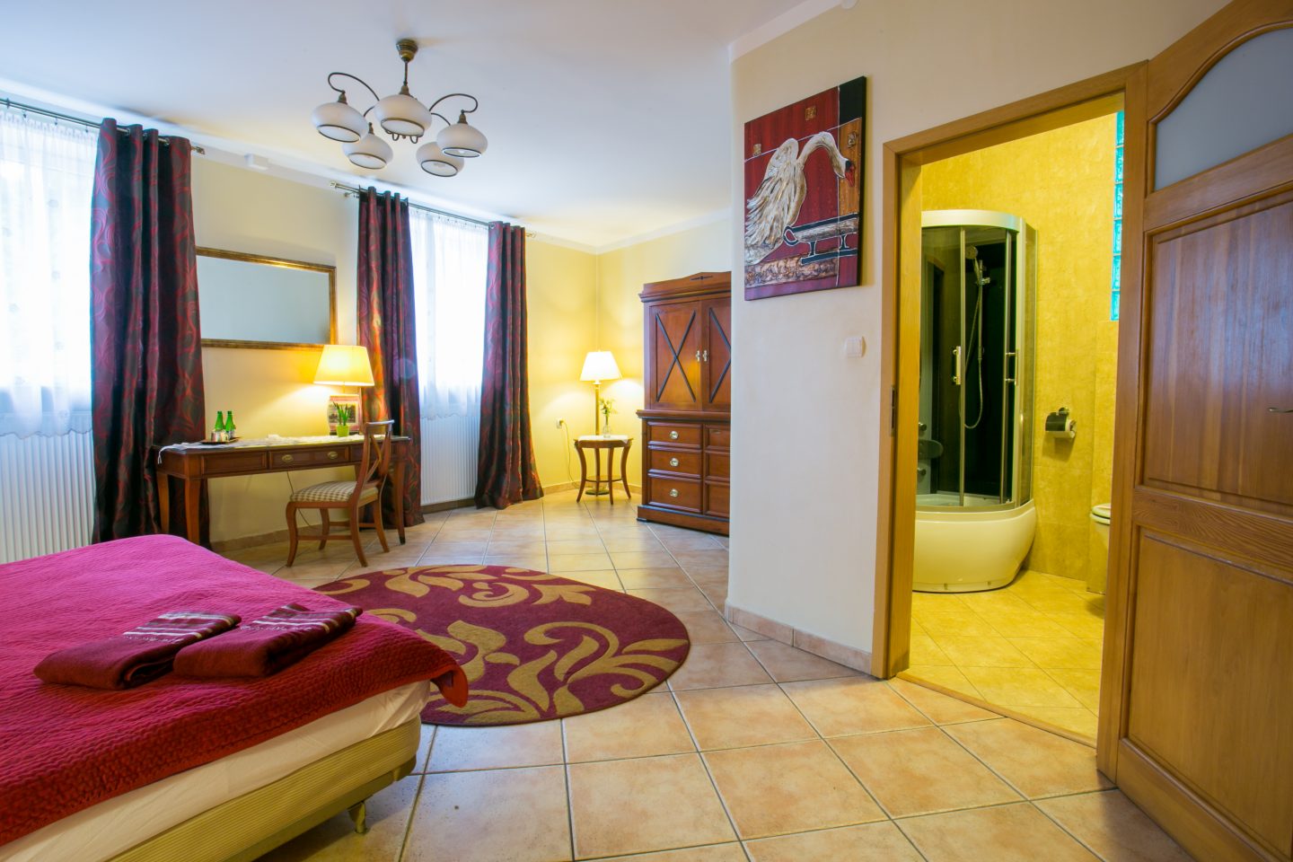 Pokój dwuosobowy z prywatną łazienką w Noclegach Vesta